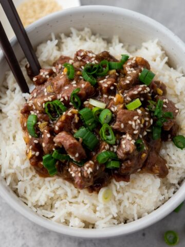 slow cooker mongolian beef in bowl