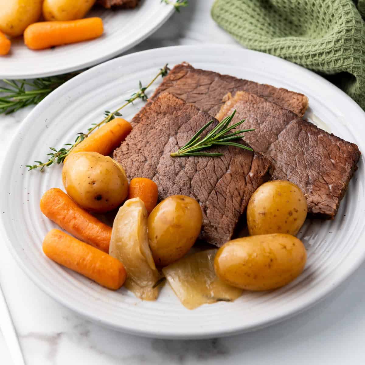 slow cooker pot roast