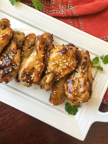 instant pot sesame garlic wings on serving tray