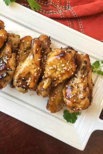 instant pot sesame garlic wings on serving tray