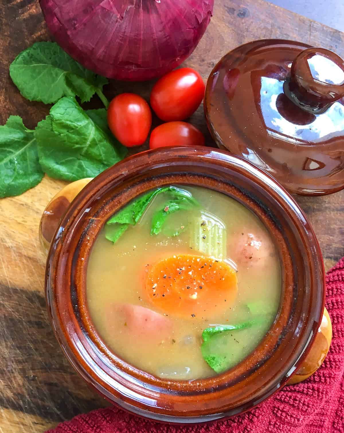 vegetable soup in bowl